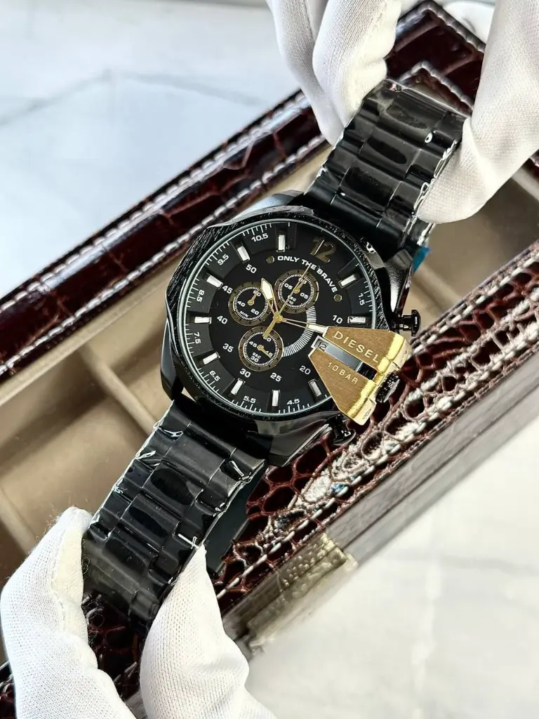 dissel watch.webp