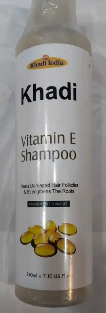 Khadi india  Vitamin c shampoo 